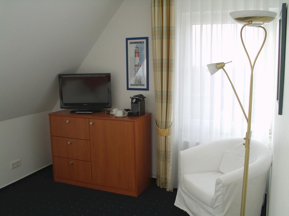 Haus Koebesine Hotel ยูอิสท์ ภายนอก รูปภาพ